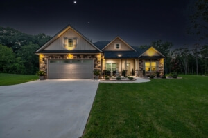 How to protect your home while on vacation in Maple Plain, MN